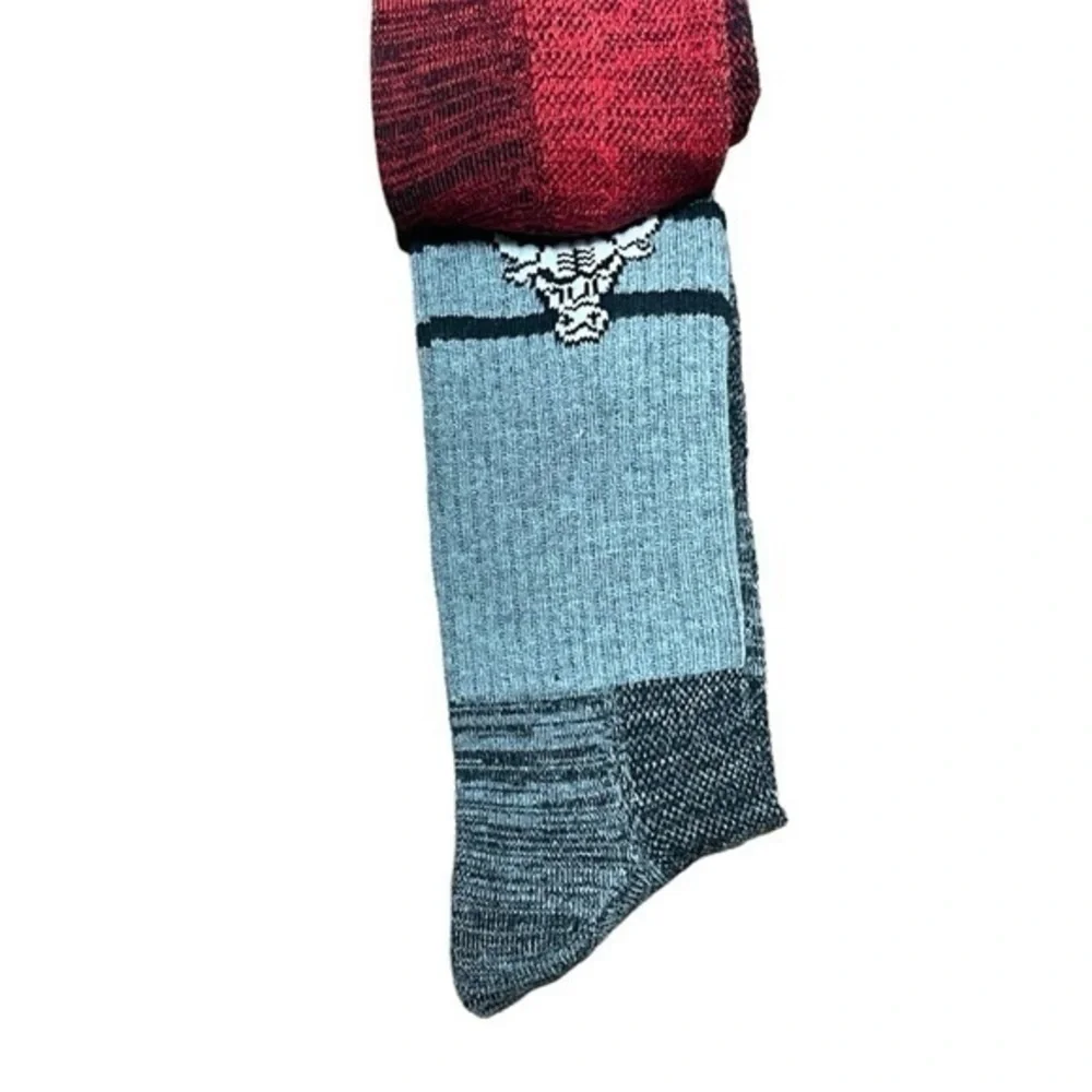 3 Pair Chicago Bulls Men’s Crew Socks - NWT